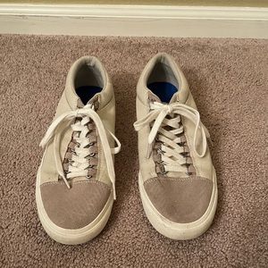 Zara boys walking shoes